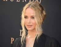 همکاری «اپل»، «آدام مک‌کی» و «جنیفر لارنس» در ساخت فیلم «کینه»